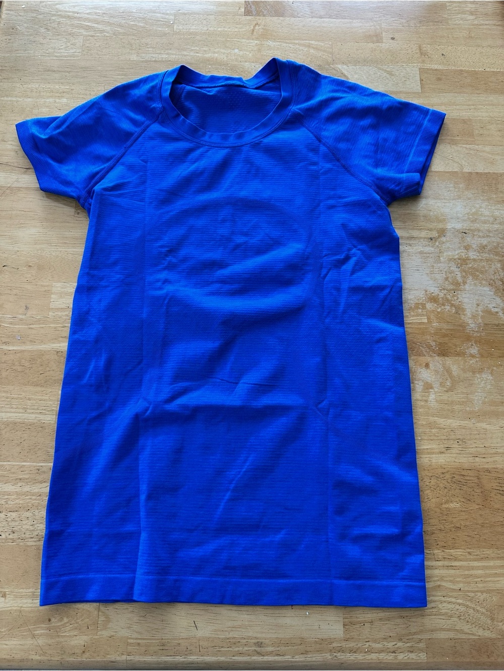 Lululemon swiftly short sleeve shirt size 6
